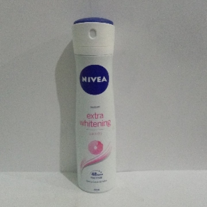 Mekar Mart NIVEA DEO SPRAY 150ML/EXTRA WHITENING