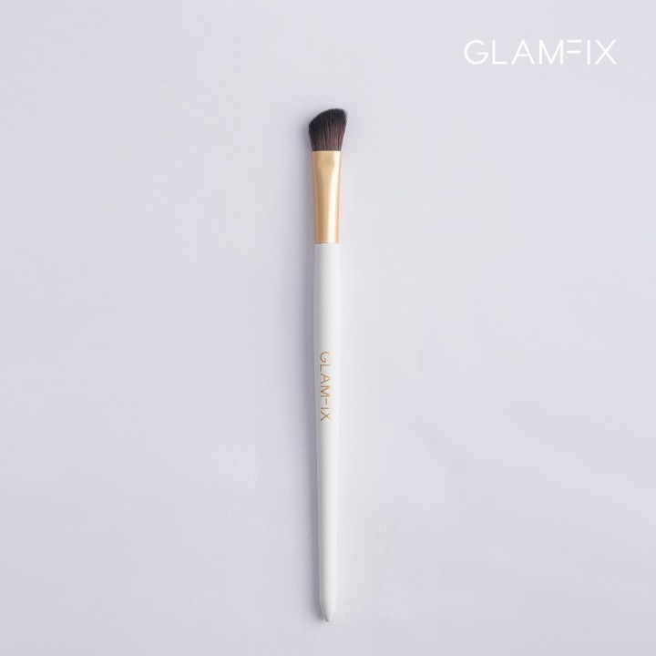 Moori Beauty GLAMFIX Precision Eyeshadow Brush