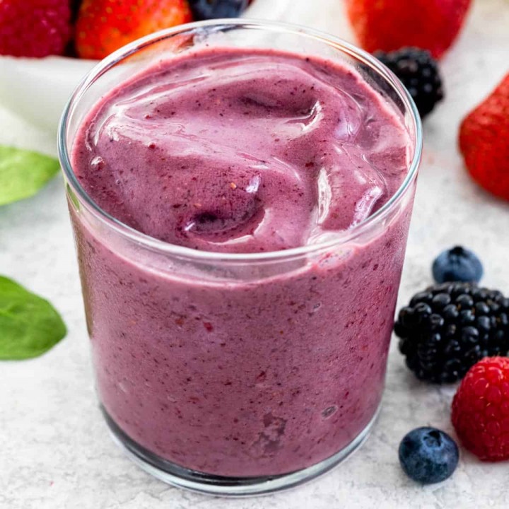 Mix Berry Smoothies