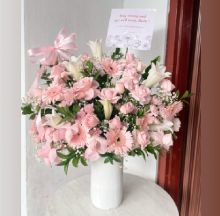 Luxury Pink Vas