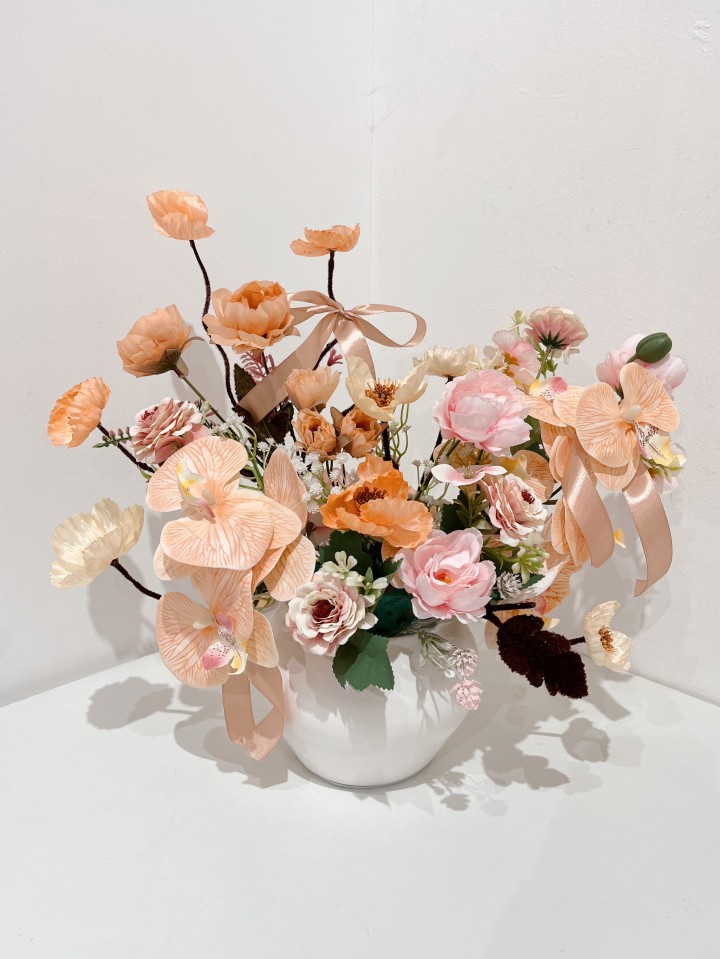 Aura Vase