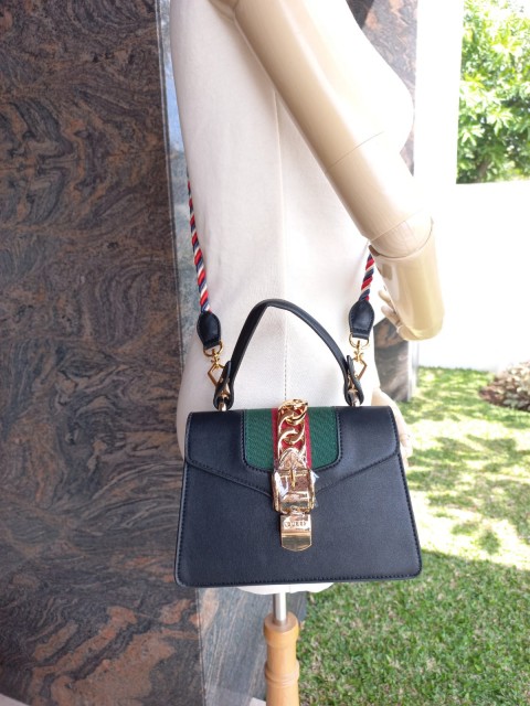 GUCCI SYLVIE LEATHER MINI BAG