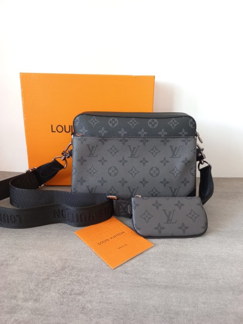 Branded Outlet - LV TRIO MESSENGER G66 M69443