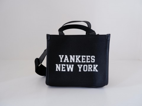 Branded Outlet - MLB VARSITY JACQUARD SMALL TOTE BAG NEW
