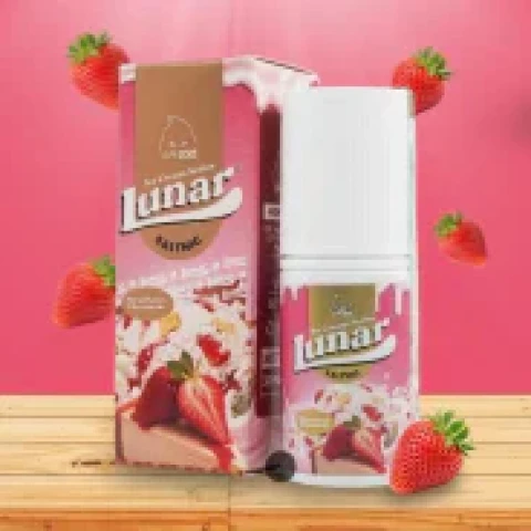 LUNAR ICE CREAM STRAWBERRY CHEESE CAKE 30ML